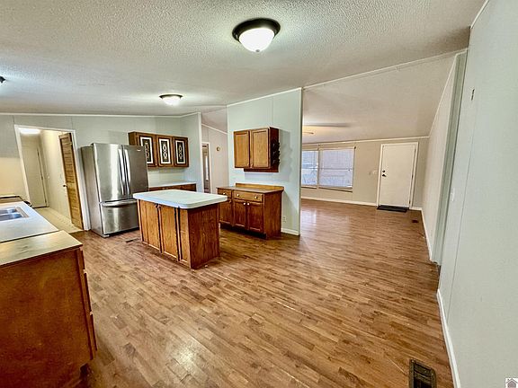 5th image of 108 Loop Rd
