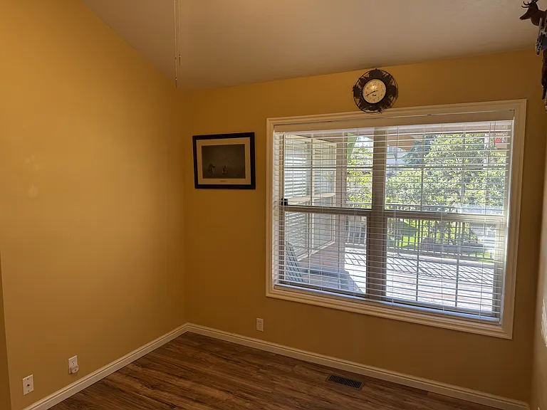 1004 Uri Ln #2 — Photo 24