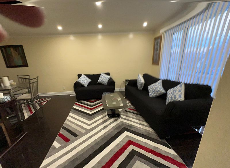 Toronto House for rent - 3 Bedrooms in Toronto