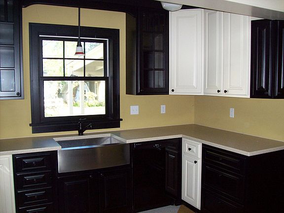 3rd image of 33 E Central Ave