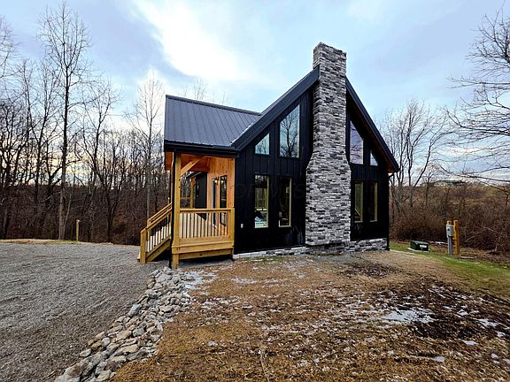5th image of 63772 Frazee Ln