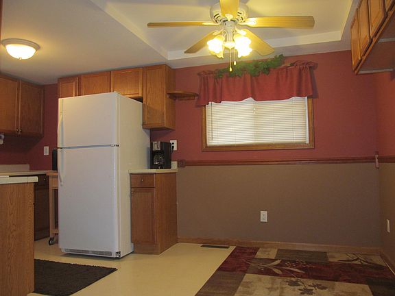 3rd image of 9166 Island Drive