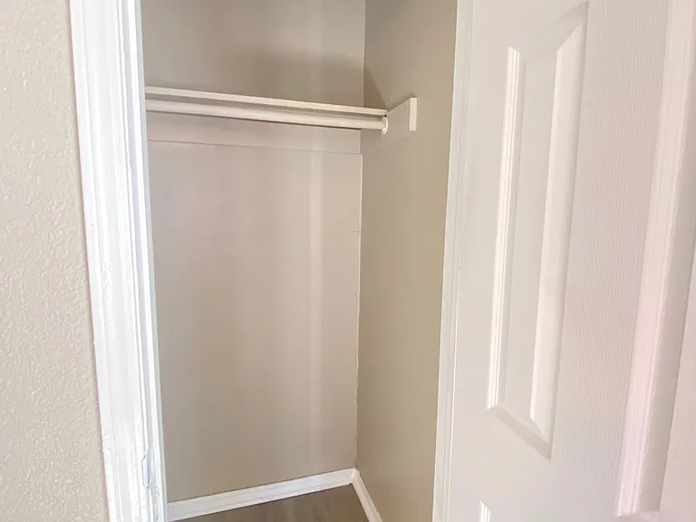 3309 SW 19th St — Photo 28