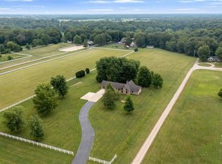 7030 N State Route 159, Moro, IL 62067