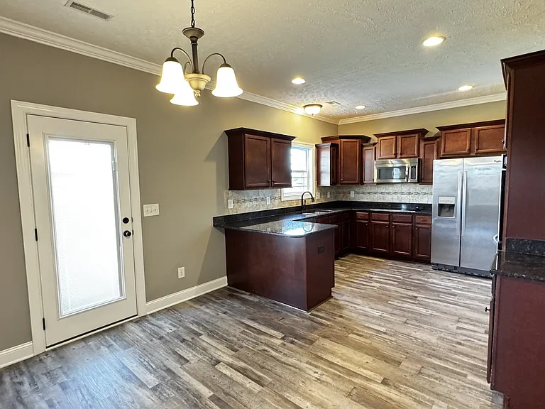 1941 Sunset Meadows Way — Photo 8