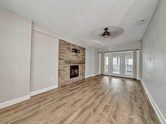 37 Ferry Rd NE Fort Walton-small-019-017-DSC00873262-666x444-72dpi_08012022