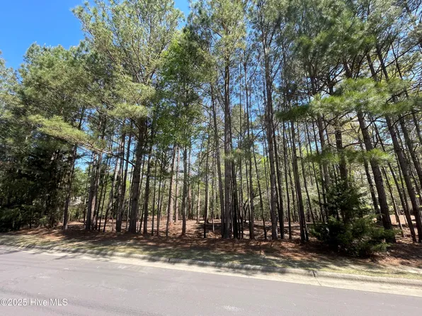 226 Meyer Farm Drive, Pinehurst, NC 28374