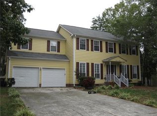 8119 Hunley Ridge Rd, Matthews, NC 28104