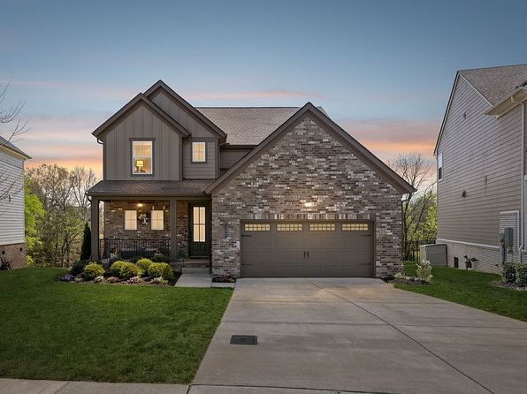 132 Newbury Dr
