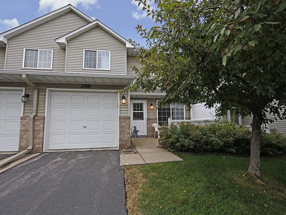 1st image of 1709 Riverwood Dr