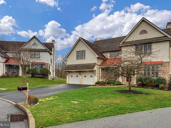 2nd image of 107 Margaret Ln