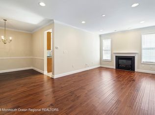 86 Deepwater Cir, Manalapan, NJ 07726