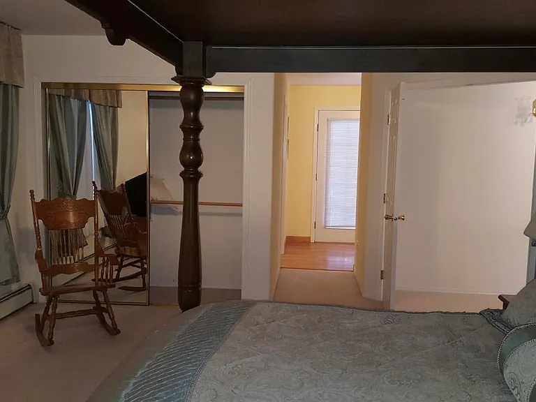 450 Endicott Dr — Photo 11
