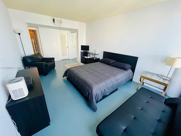 900 Bay Dr #411 — Photo 6