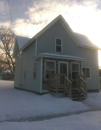2nd image of 129 S Nebraska St