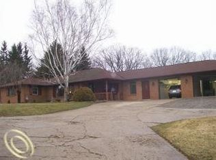 11950 Andersonville Rd, Davisburg, MI 48350