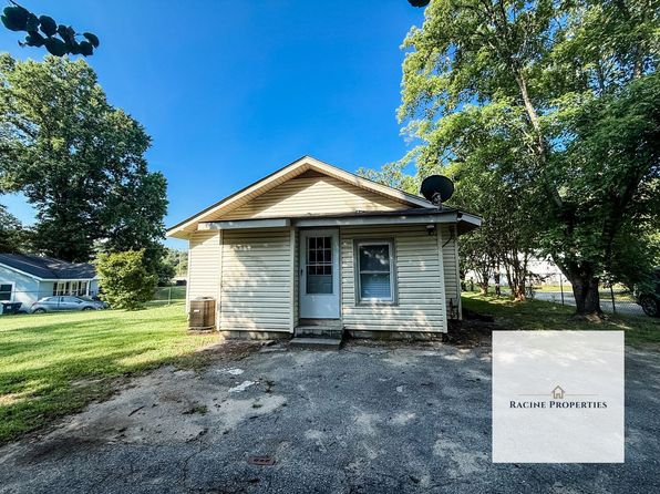 117 Guest St