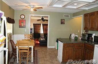 5th image of 10817 Forest Ln