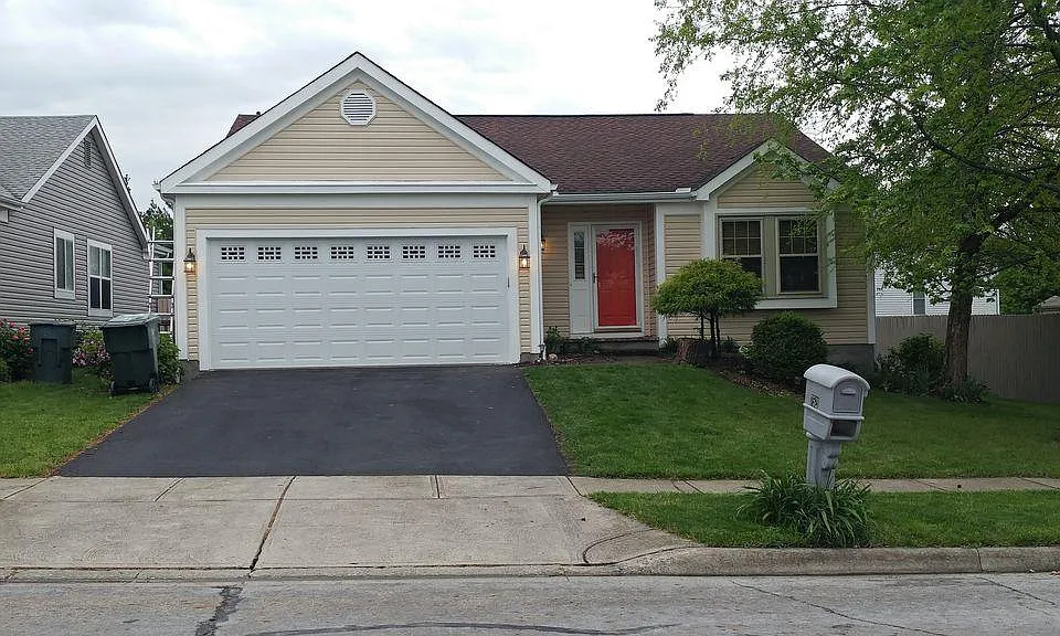 7521 Kittansett Ln