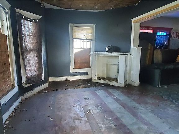2nd image of 3600 Rockingham St