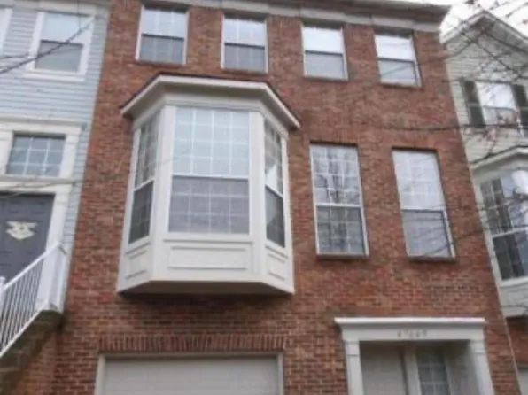 47649 Sandbank Sq, Sterling, VA 20165
