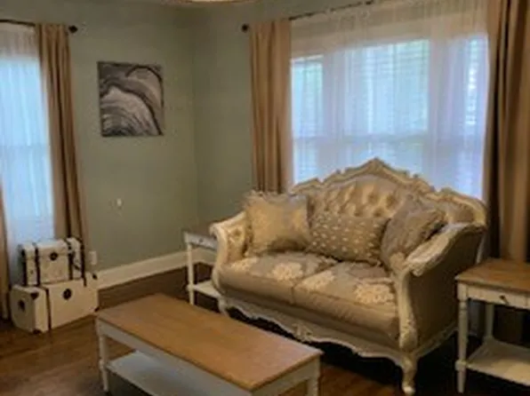 115 Depot St, Goodlettsville, TN 37072