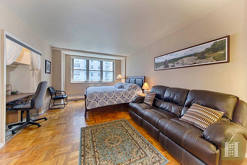 1st image of 63 E 9th St APT 7N