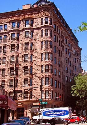 1st image of 2800 N Pine Grove Ave #Penthouse 1