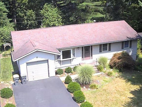 2nd image of 1517 E Elliston Dr
