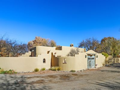 700 Ranchitos Rd NW, Los Ranchos, NM, 87114