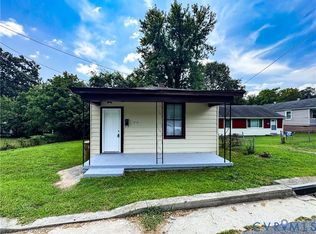 414 Saint Luke St, Petersburg, VA 23803