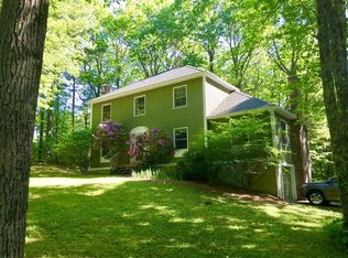 30 Streeter Rd, Hubbardston, MA 01452