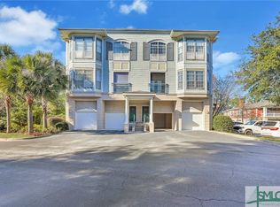 2512 Whitemarsh Way, Savannah, GA 31410