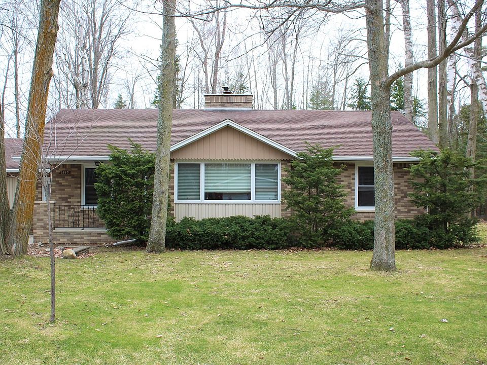 1st image of 2445 Diamond Dr