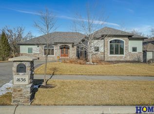 1636 W Set Aside Ct, Lincoln, NE 68523