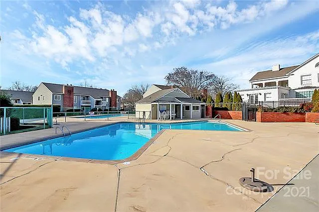 2805 Heathstead Pl — Photo 17