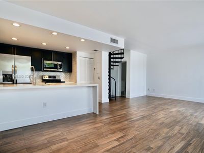 3186 Bird Ave #13, Miami, FL, 33133