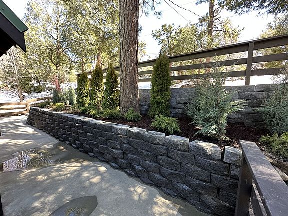 5th image of 53440 Middle Ridge Dr