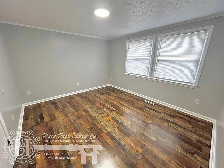 201 E Gilbreath St #A — Photo 6