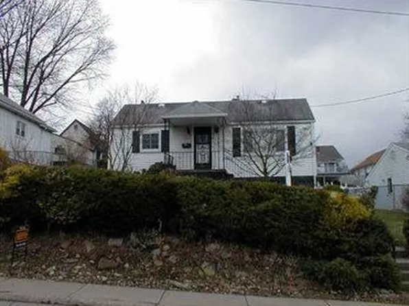438 Esther Ave, New Kensington, PA 15068
