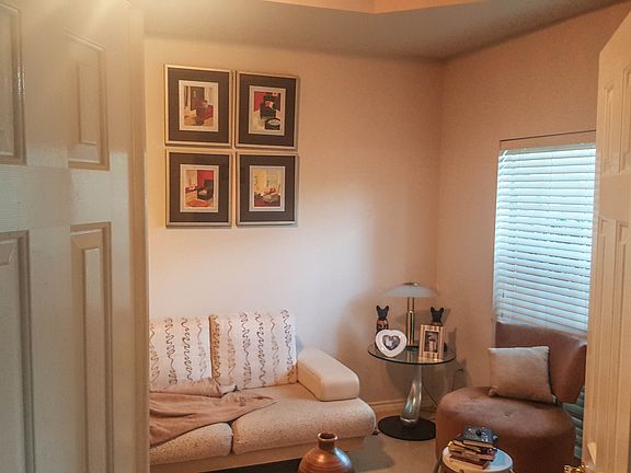 5th image of 6518 Kings Summit Dr