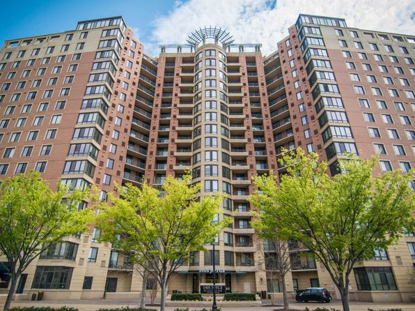 1401 S Joyce St APT 1109