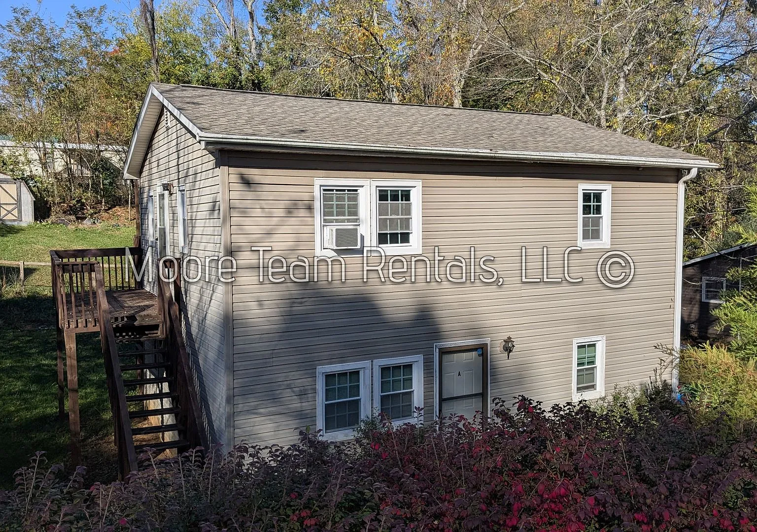 Cedar Hill Cir - Duplex — Photo 2