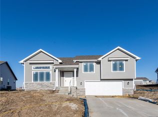 119 Saint Marys Ct, Stuart, IA 50250