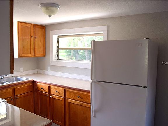 5th image of 1120 Neville Ave