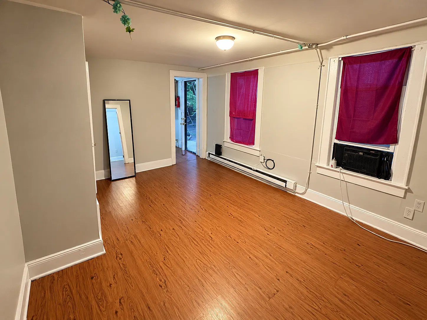 1 bed, 750 sqft, $1,875 — Photo 3