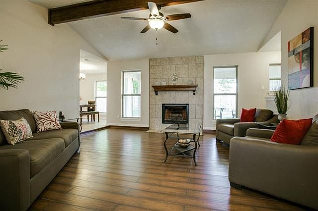 1st image of 224 Juniper Dr