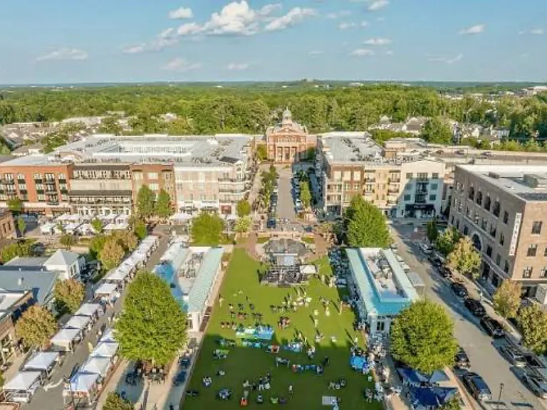The heart of downtown Alpharetta is 2 blocks away