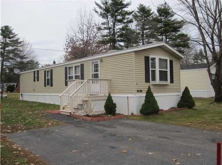 1st image of 4 Waterman Dr