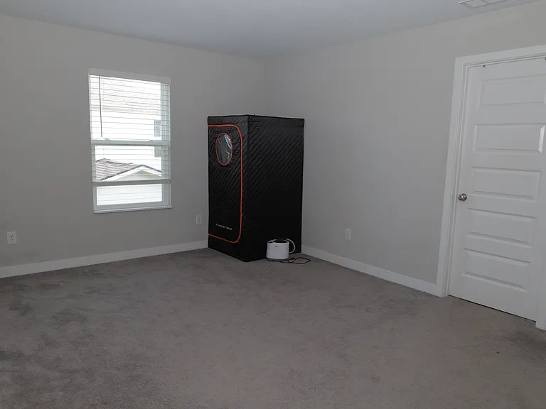 Loft - upstairs
